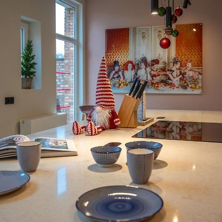 Villa Cezar - Big House At The Center Of Bruges - Free Parking Luaran gambar